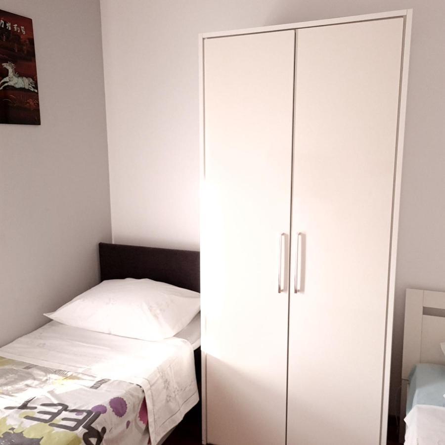 Apartment Azure *Close To The Beach Split Zewnętrze zdjęcie